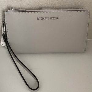 Michael Kors JST LG Double Zip Wristlet Wallet